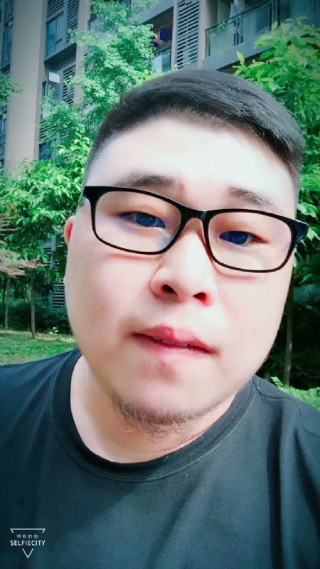 我是你的爱的第一张照片--泉州交友网