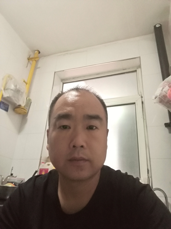 我的心很迷茫的第一张照片--泉州交友网
