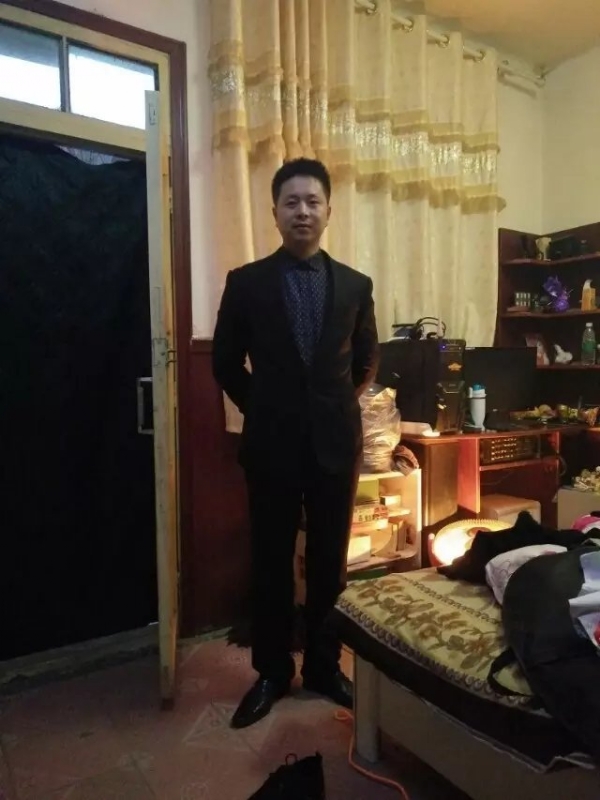 亮亮的第一张照片--泉州交友网