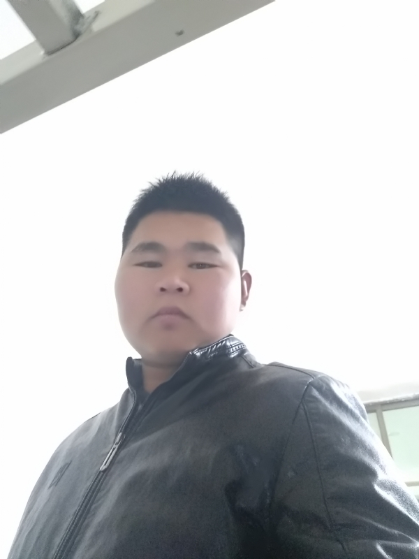 小哥的第一张照片--泉州交友网