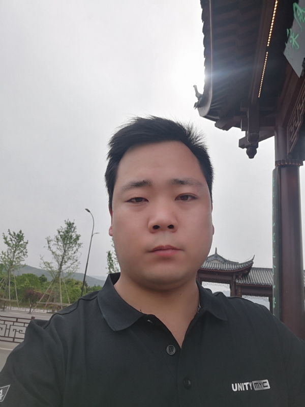 微笑的第一张照片--泉州交友网