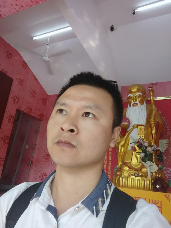 WAR的第一张照片--泉州交友网