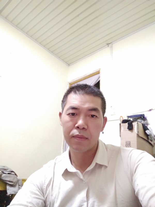 为伊消得人憔悴的第一张照片--泉州交友网
