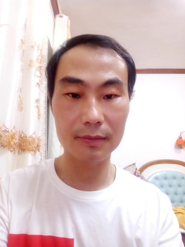 光明的第一张照片--泉州交友网