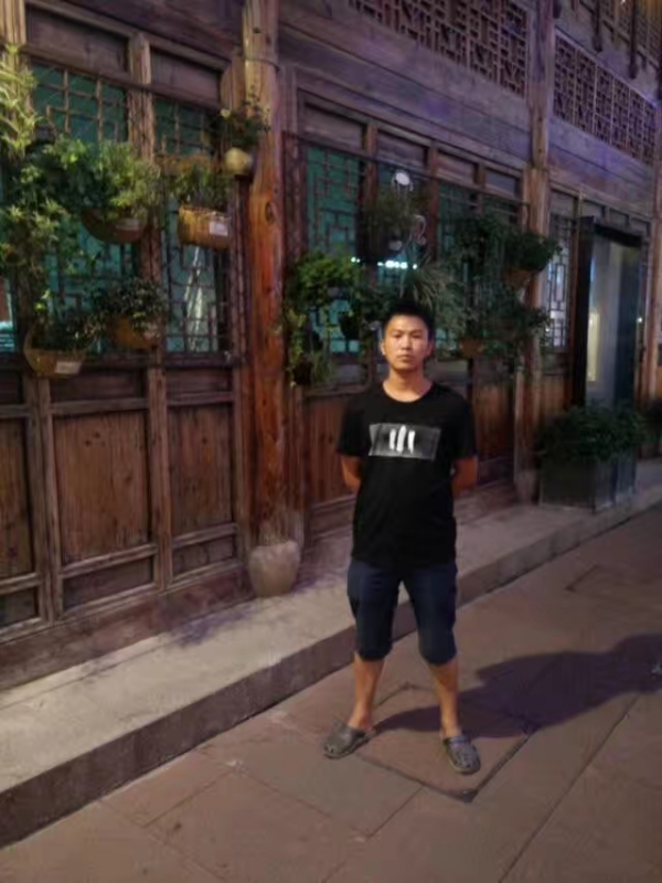 回忆的第一张照片--泉州交友网