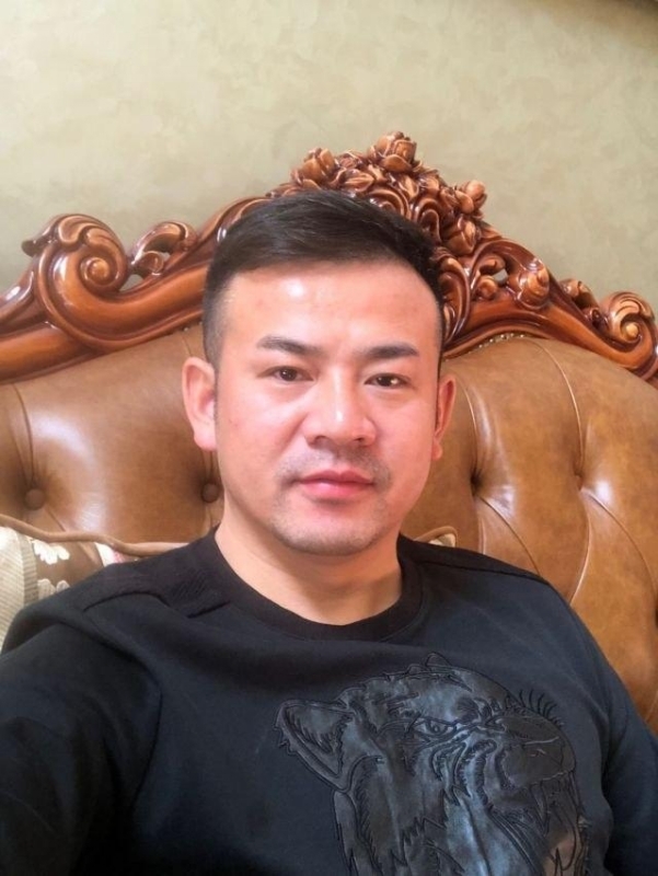 治国的第一张照片--泉州交友网