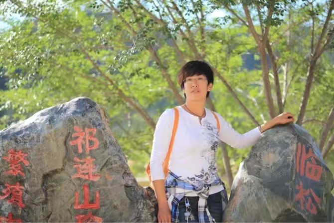 弱水河边青春草的第一张照片--泉州交友网
