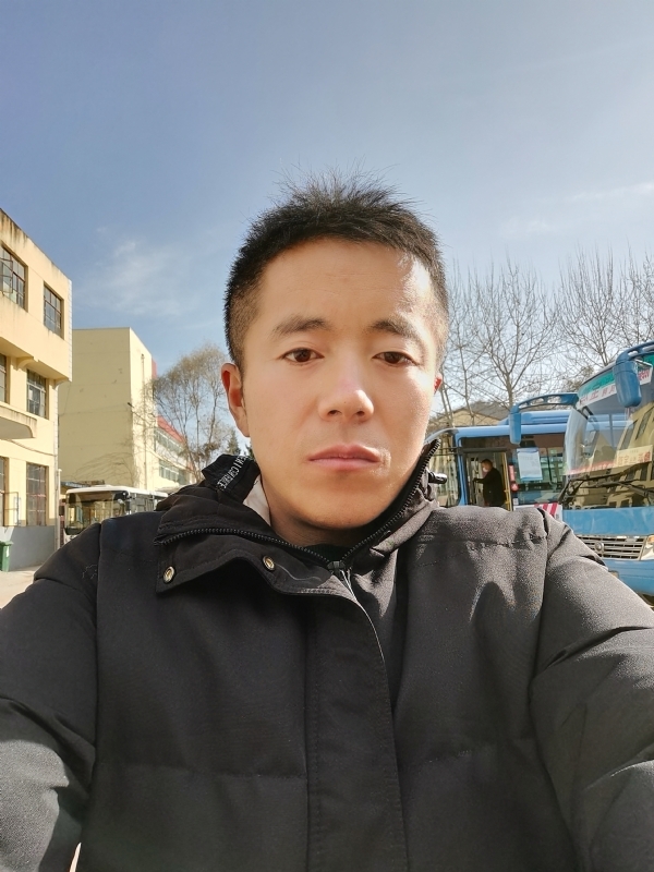 孤独的云的第二张照片--泉州交友网