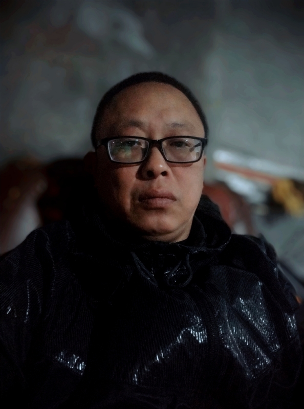不要激动的第三张照片--泉州交友网