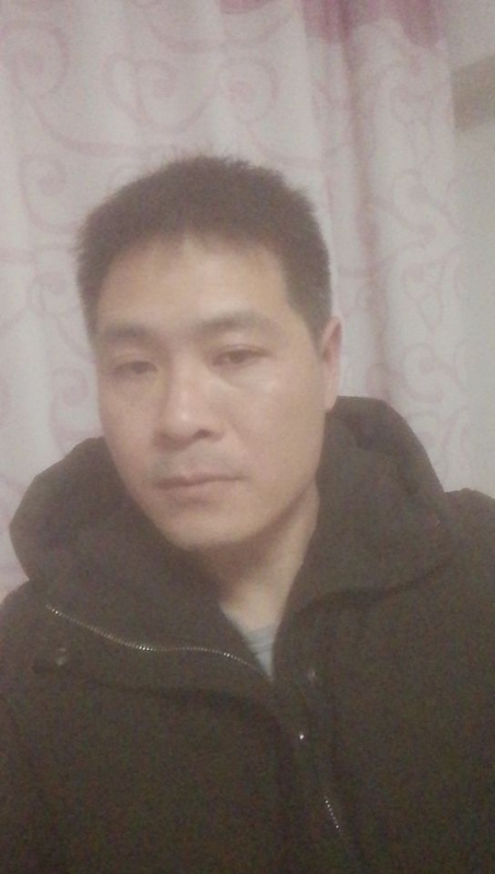 把头抬起来的第一张照片--泉州交友网
