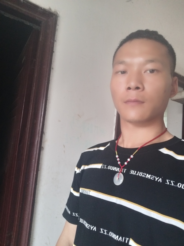 爱，请深爱的第二张照片--泉州交友网