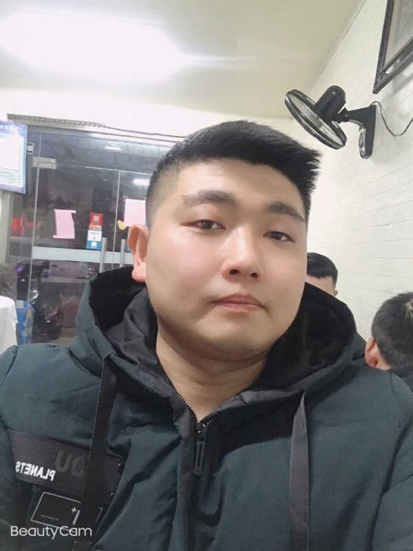 回忆是个小孩的第一张照片--泉州交友网