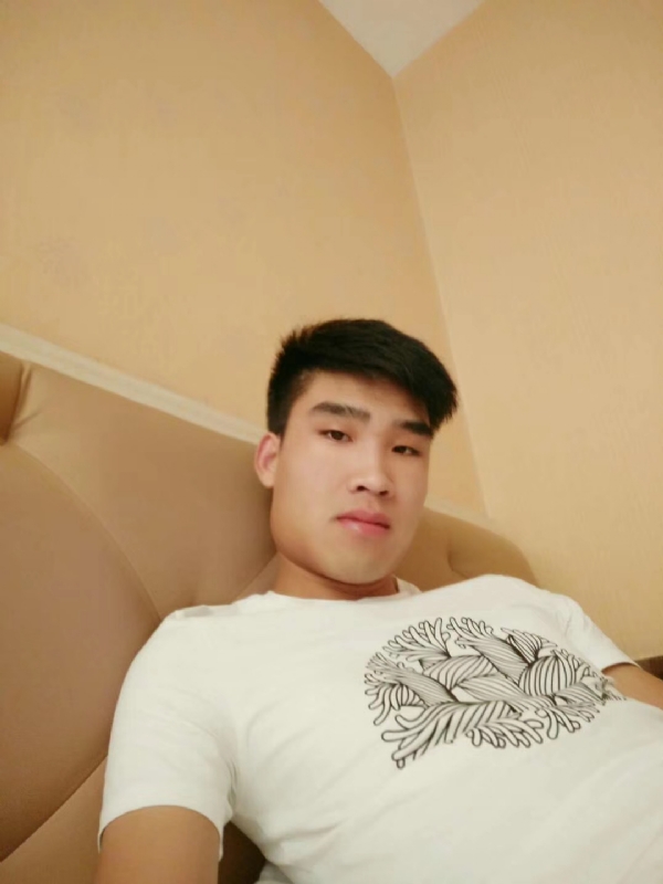 谁不曾孤单上路的第二张照片--泉州交友网