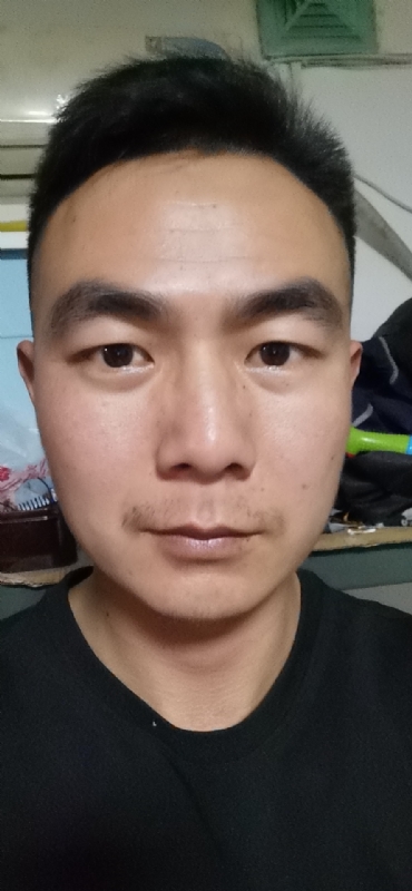 朴实无华的第二张照片--泉州交友网