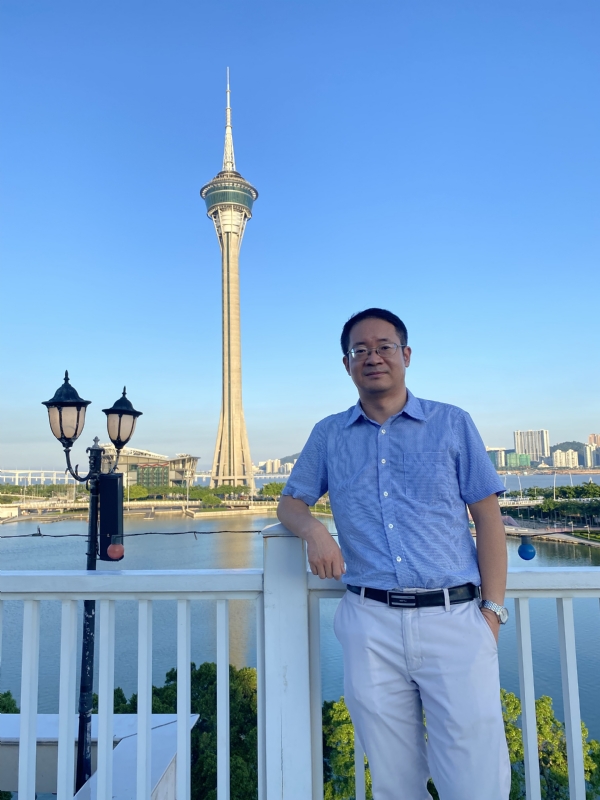 Yangyi的第三张照片--泉州交友网