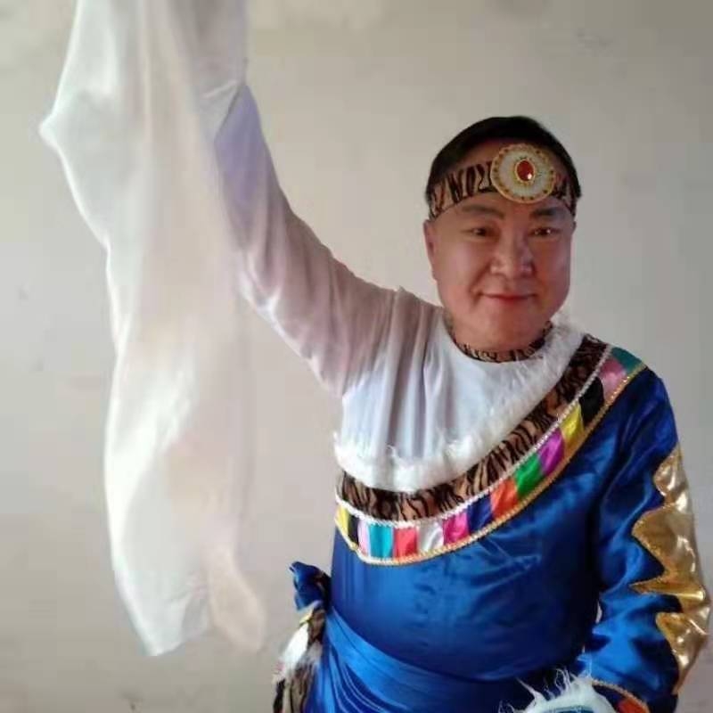 走在冷风中的第一张照片--泉州交友网