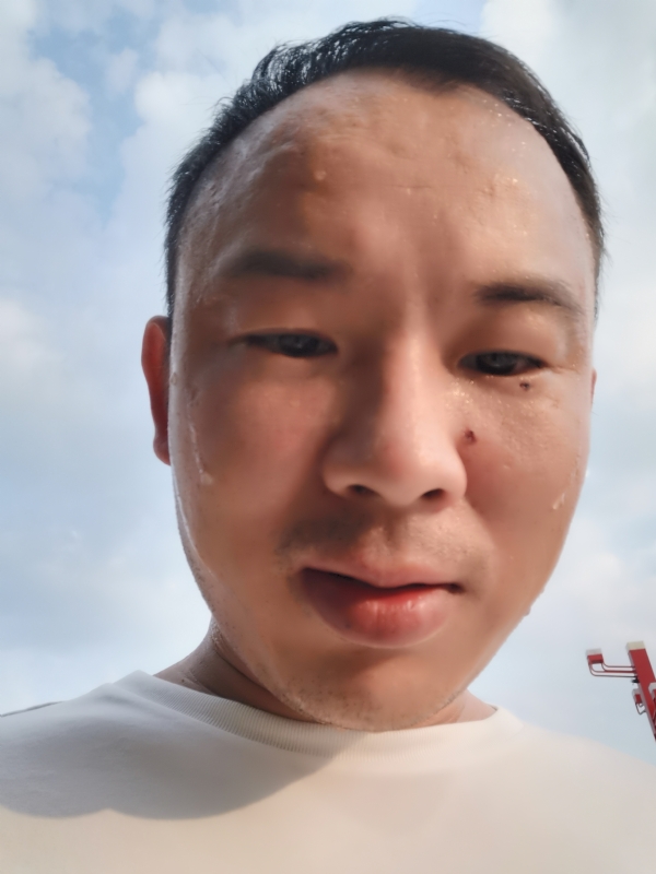 唐老鸭的第一张照片--泉州交友网