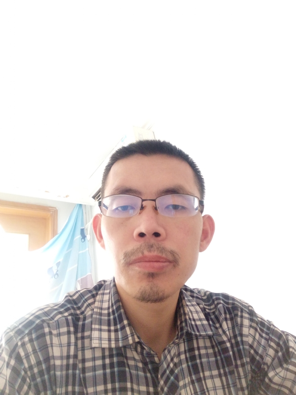 芳华的第一张照片--泉州交友网