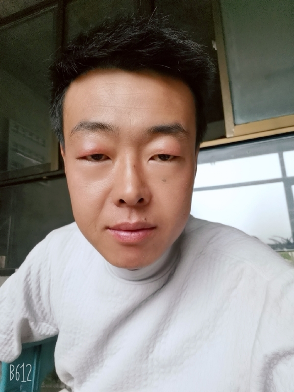 缺爱80后的第一张照片--泉州交友网