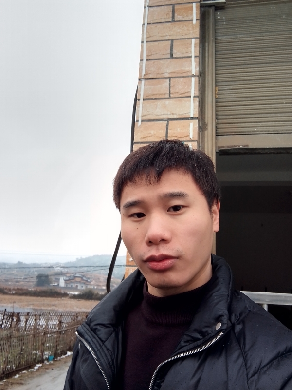 银色的羽翼的第一张照片--泉州交友网