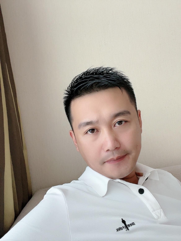 笑望人非的第一张照片--泉州交友网