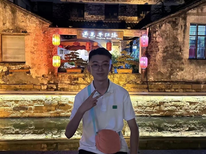 李四的第一张照片--泉州交友网