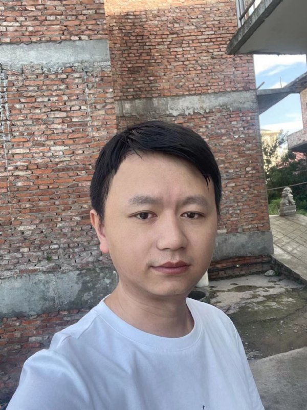 行人的第一张照片--泉州交友网