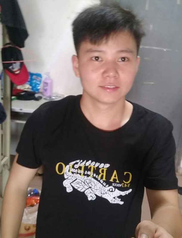 真实的一面的第一张照片--泉州交友网