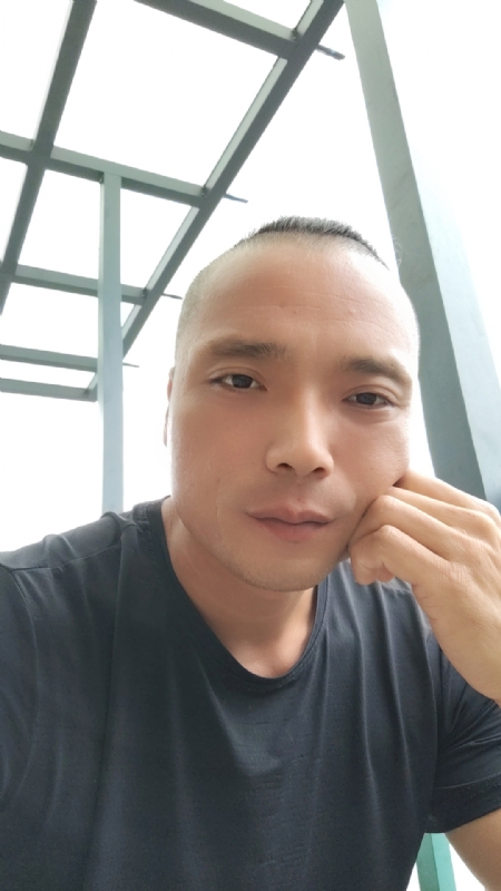 伯爵的第三张照片--泉州交友网