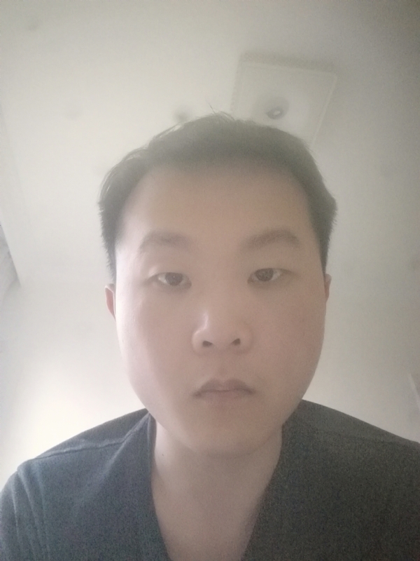 下个瞬间的你的第一张照片--泉州交友网