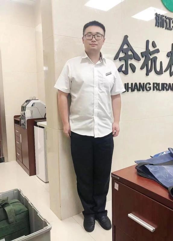 君临天下的第一张照片--泉州交友网