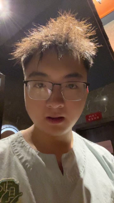 成熟稳重的男士的第一张照片--泉州交友网