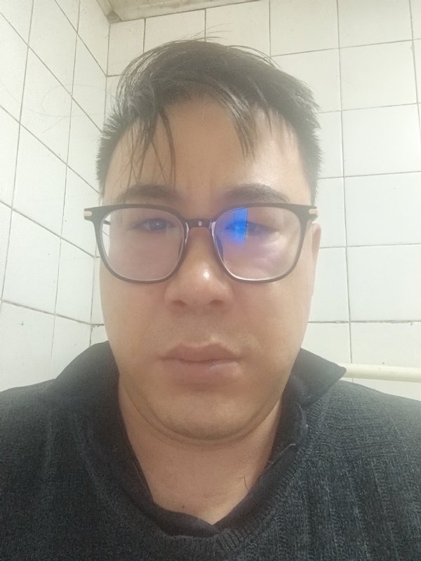 迷失自我的第一张照片--泉州交友网