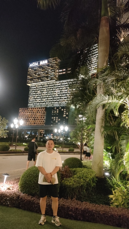 熟悉的身影的第一张照片--泉州交友网