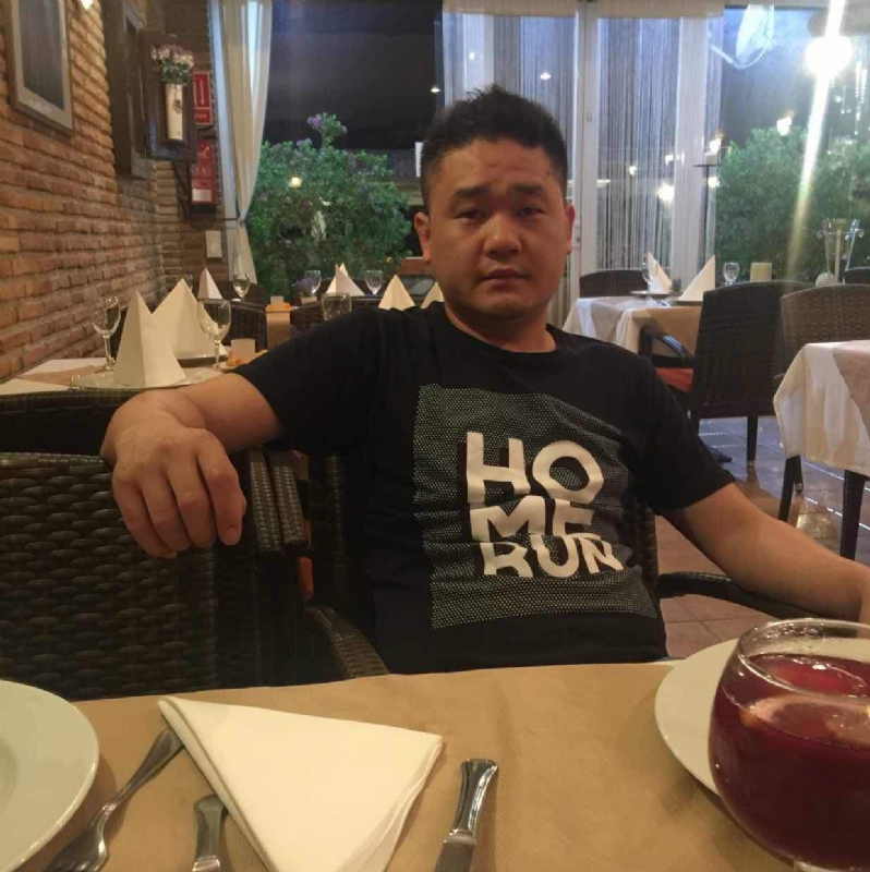 海外游子的第三张照片--泉州交友网
