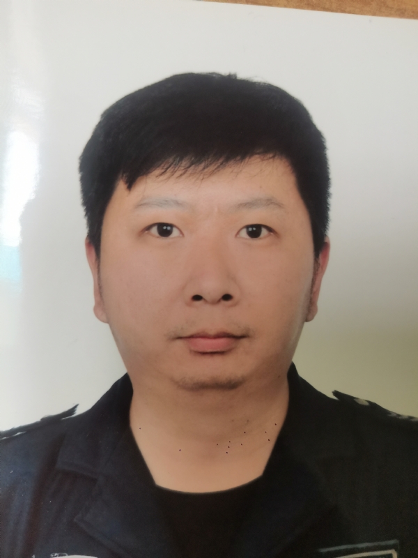 吕嘉的第一张照片--泉州交友网