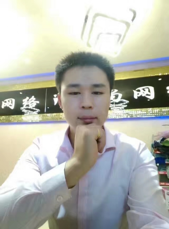 沉默寡言的第一张照片--泉州交友网