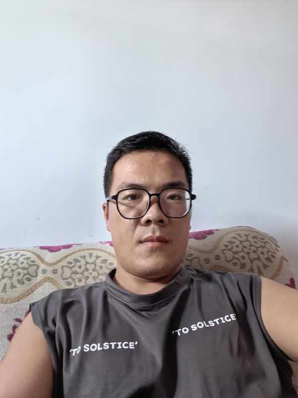 卫TF的第三张照片--泉州交友网